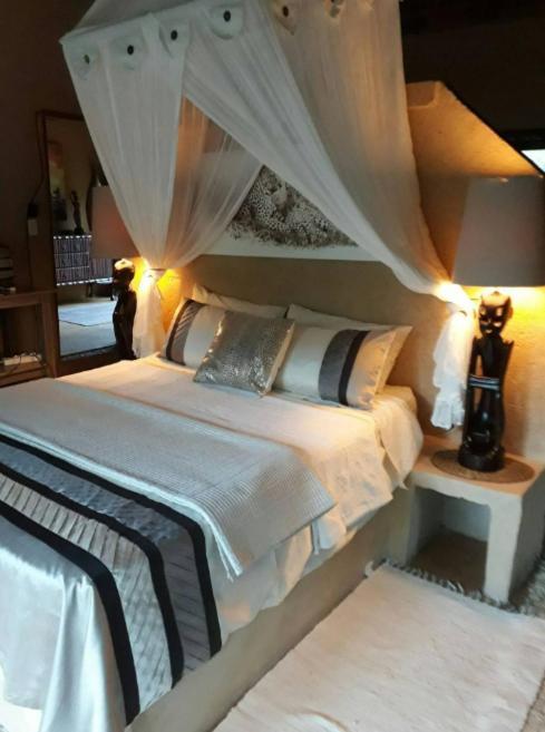 Canyon Guest Villa Hoedspruit Extérieur photo